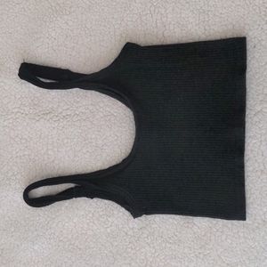 Urban Outfitters crop top